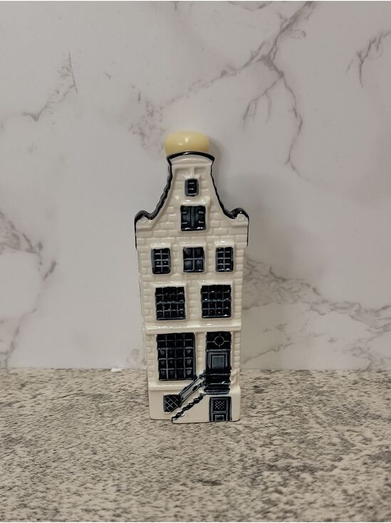 Delft Blue Other - Vintage KLM by BOLS Blue Delft House #78